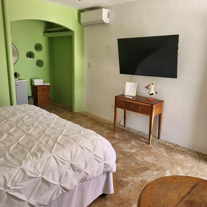 Pelican Inn At Las Dunas Chelem Zewnętrze zdjęcie