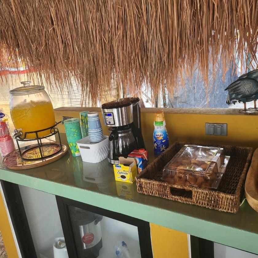 Pelican Inn At Las Dunas Chelem Zewnętrze zdjęcie