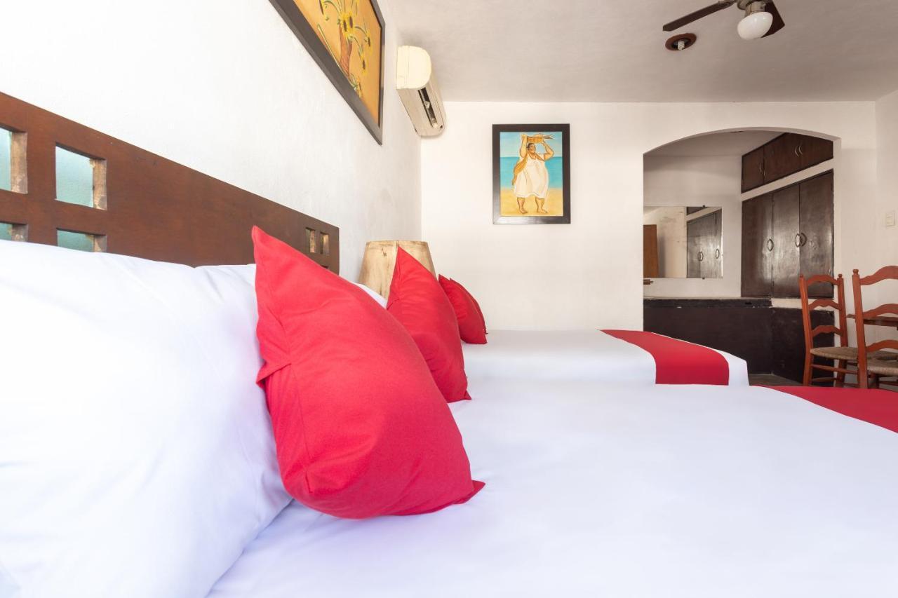 Pelican Inn At Las Dunas Chelem Zewnętrze zdjęcie