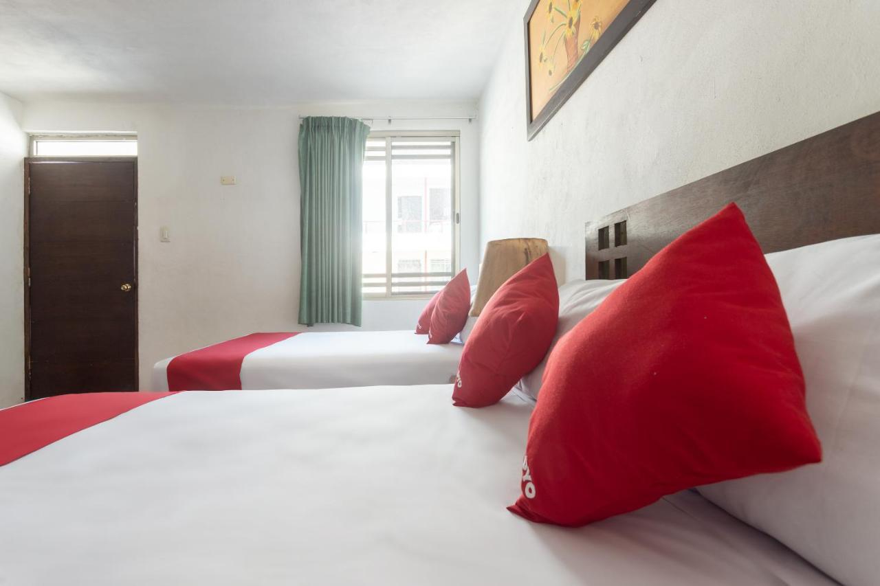 Pelican Inn At Las Dunas Chelem Zewnętrze zdjęcie